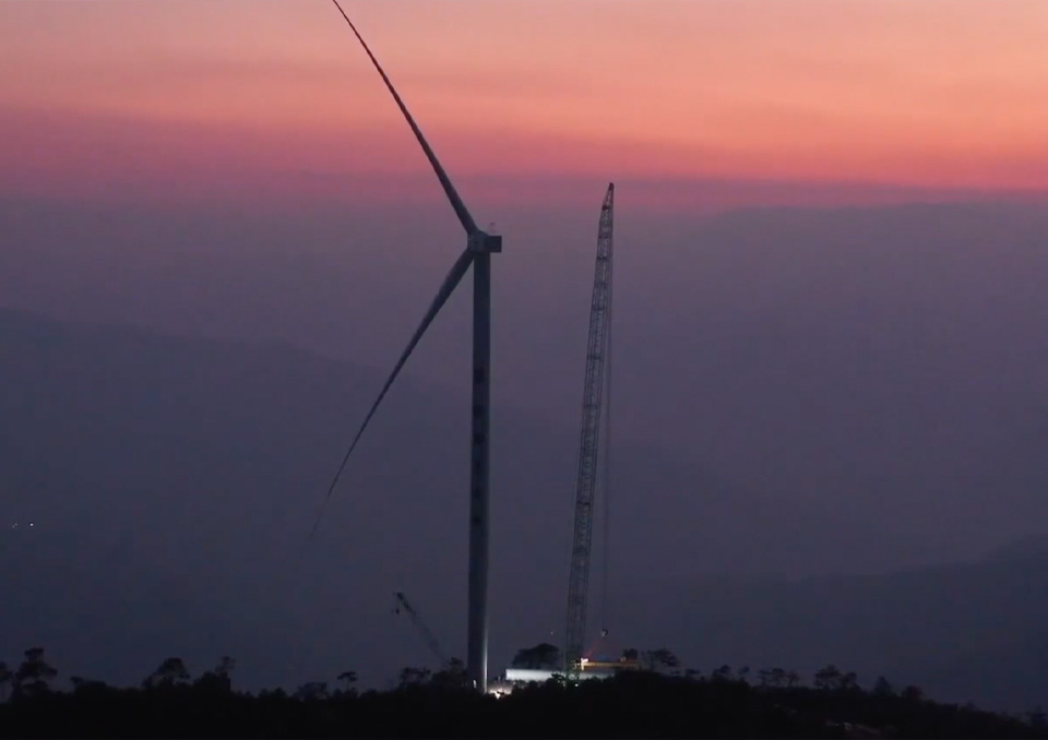 ZOOMLION Cranes Help Laba Mountain Wind Power Construction
