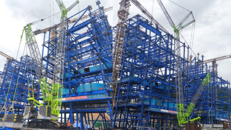 Zoomlion Crawler Cranes Support Critical Construction at Indonesian Thermal Power Plant