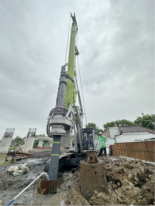 Strength of drilling ！ Zoomlion Rotary Drilling Rig Overseas Construction Show