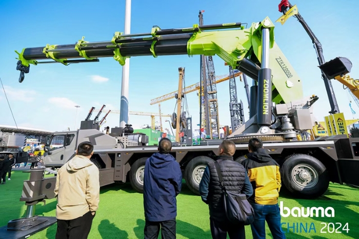 Zoomlion Showcases Groundbreaking Machinery and Smart Solutions at bauma CHINA 2024