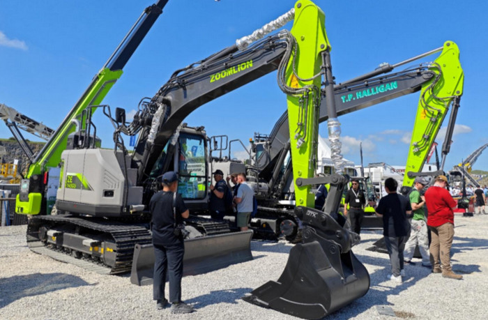 Zoomlion Earthmoving Machinery Shines at Hillhead UK
