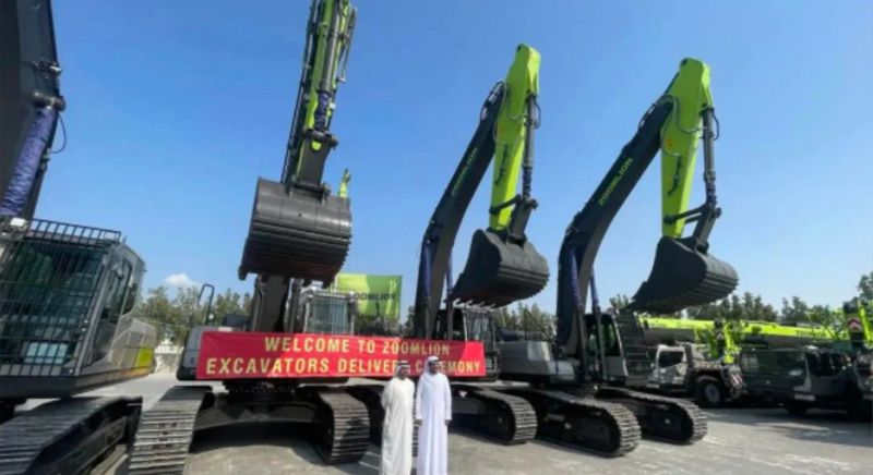 ZOOMLION Delivers Large-scale Model Excavators in Batches - Bringing Successive Orders from the UAE Customer