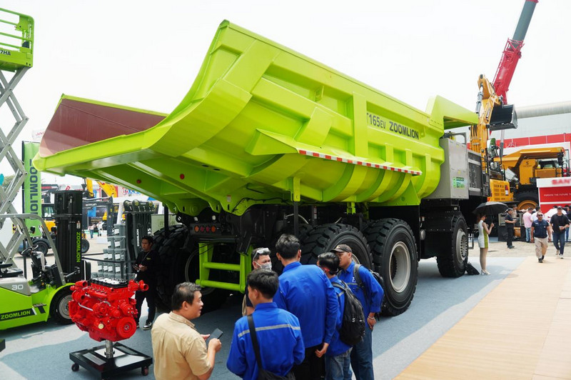 Zoomlion Signs Contracts Worth Over RMB 1 Billion in Two Days at Mining Indonesia 2026