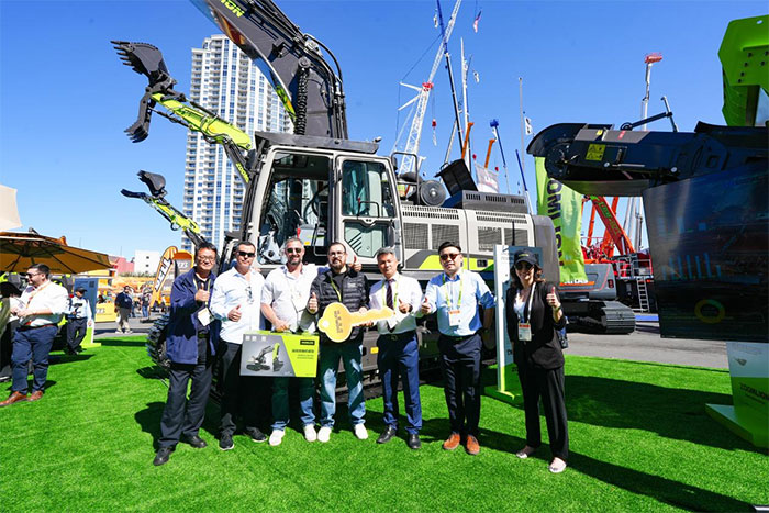 Zoomlion Shows Earthmoving & Mining Machinery at CONEXPO-CON/AGG 2026
