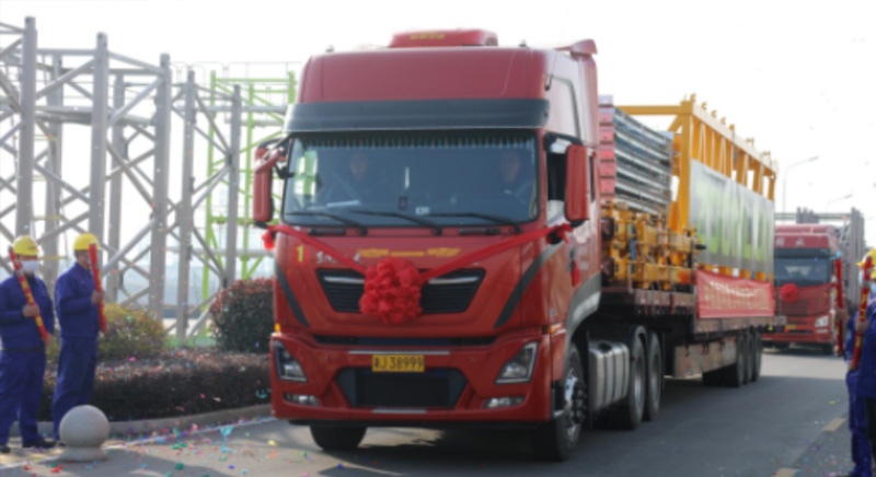 Strive to Open Up New Horizons and Achieve Great Success in the Year of the Rabbit! ZOOMLION Delivers Equipment Worth ov