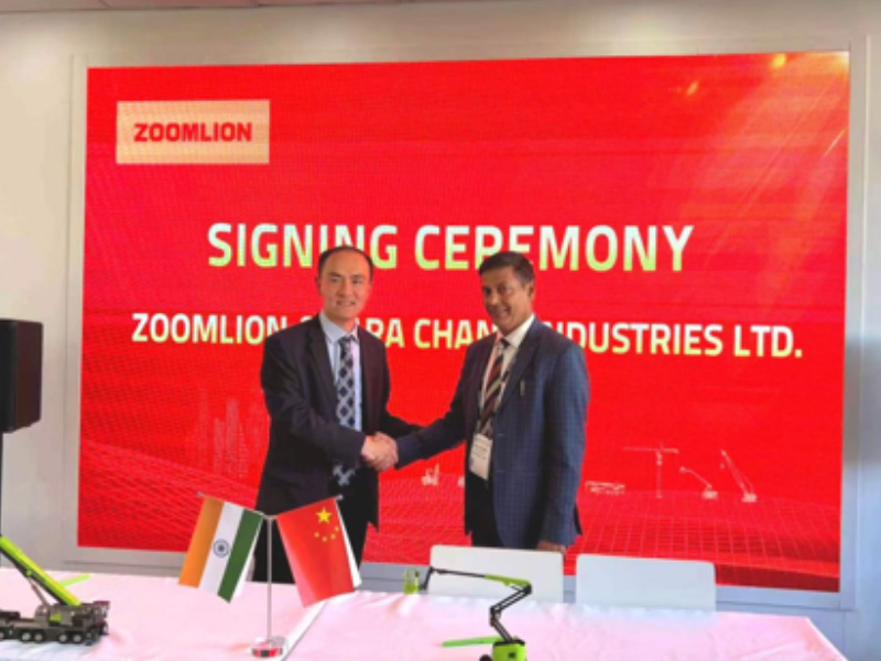 China exports the largest tonnage crane to South American market! ZOOMLION Aurora Green gains great popularity in the Am