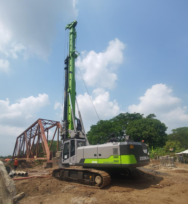 Strength of drilling ！ Zoomlion Rotary Drilling Rig Overseas Construction Show