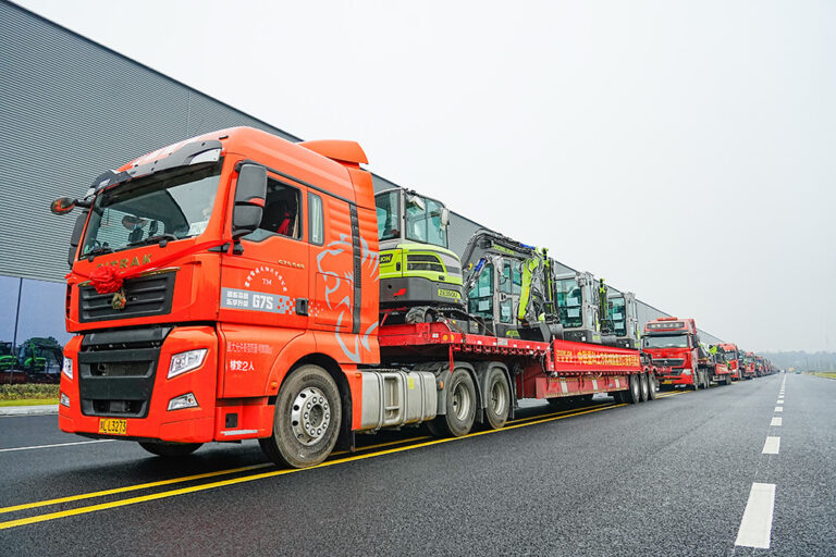 Zoomlion Delivers Nearly 200 Units of Earthmoving Machinery Equipment to Australia and Europe