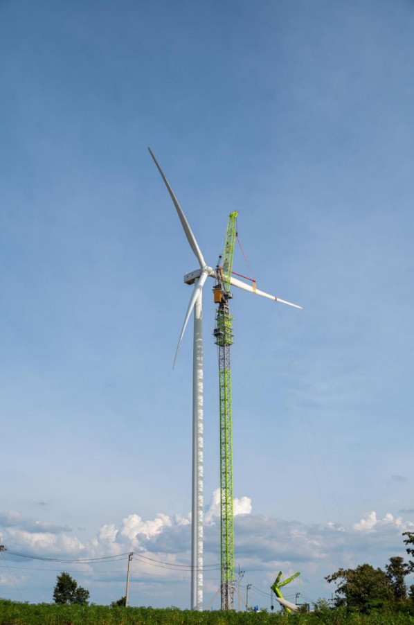 Zoomlion's Ultra-Large Wind Power Tower Crane Delivered Again to Thailand