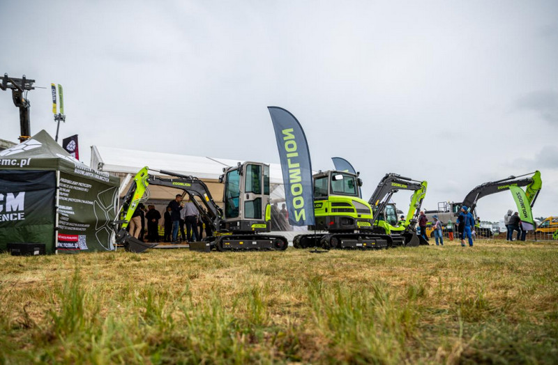 Zoomlion Earthmoving Machinery Shines at Poland’s Largest Construction Machinery Exhibition