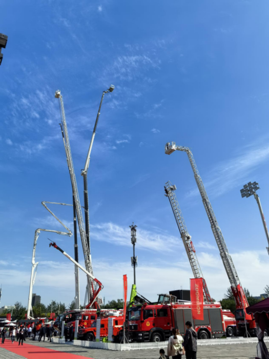 Technology Shields, Wisdom Responds: ZOOMLION’s 16 Equipment Models Dazzle at China International Fire Exhibition