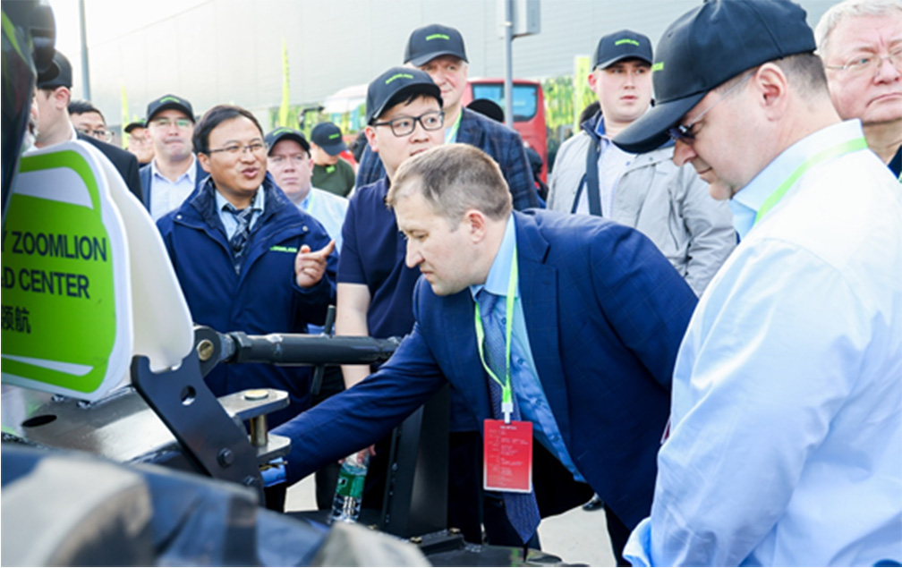 Zoomlion Agriculture Machinery’s Global Business Conference Ushers in a New Chapter for Agricultural Machinery Developme