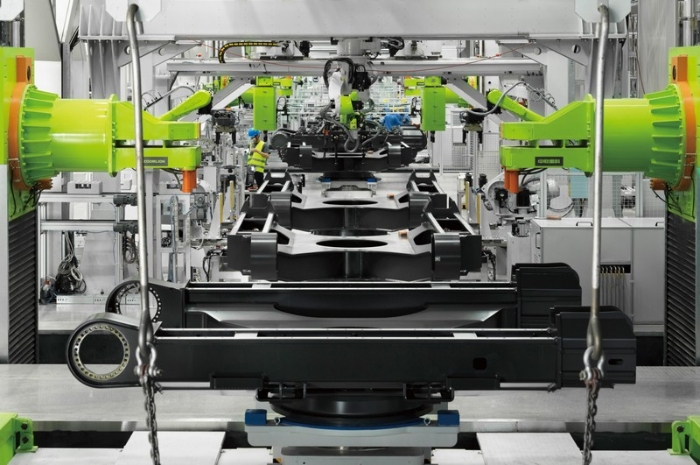 Leading the Way! Zoomlion Sets a New National Benchmark for Intelligent Manufacturing