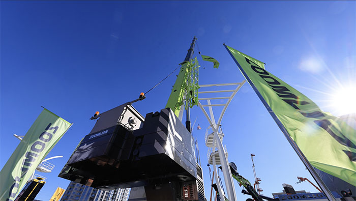 Zoomlion Delivers China's Largest Rough-Terrain Crane Exported to the Americas