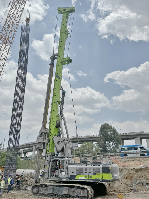 Strength of drilling ！ Zoomlion Rotary Drilling Rig Overseas Construction Show
