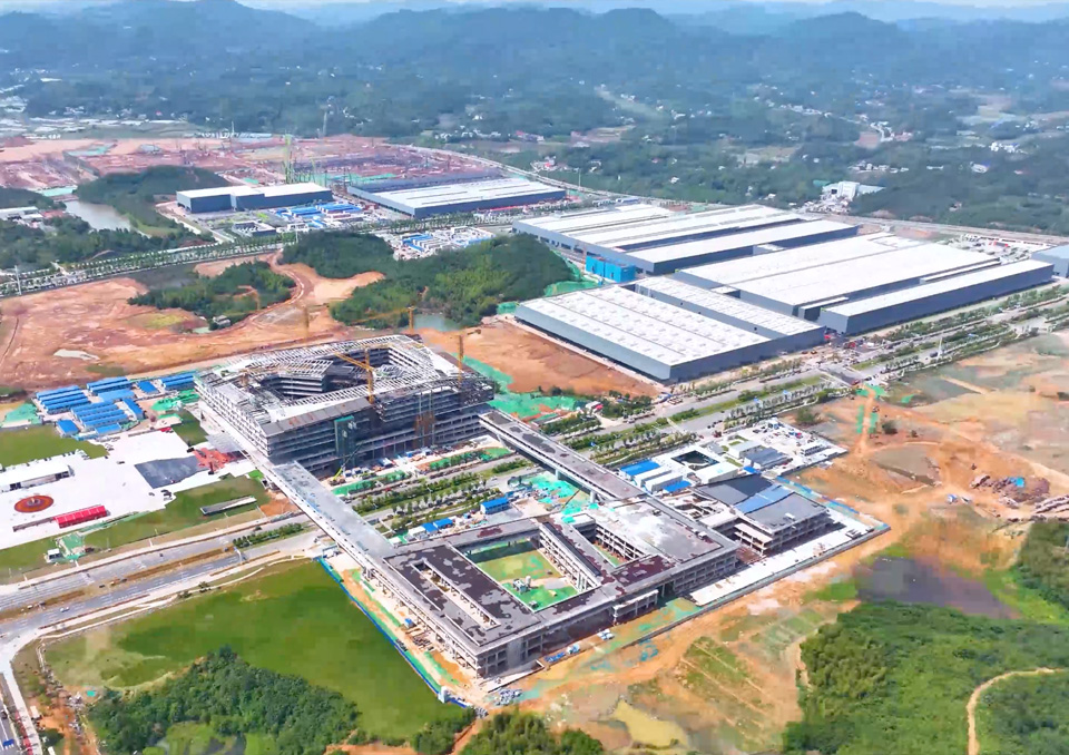 Technology Salutes to the New Era:Visit ZOOMLION Smart Industry City