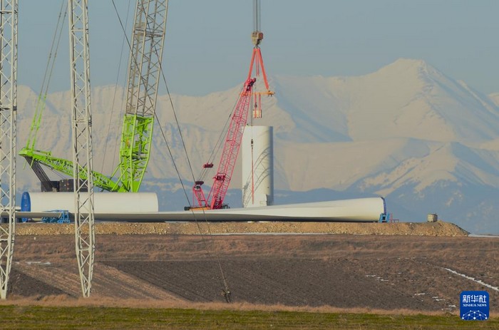 Zoomlion Cranes Assist in the Construction of Georgia’s Largest Wind Power Project