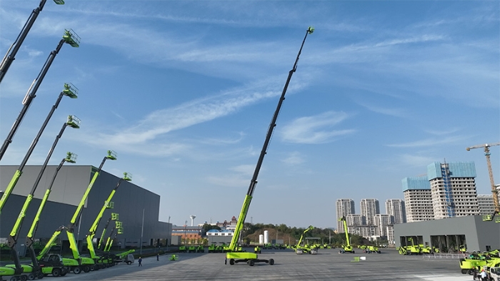 Zoomlion Delivers the World’s Tallest 82.3-Meter Straight Boom Aerial Work Platform to the UK, Setting a New Record in E