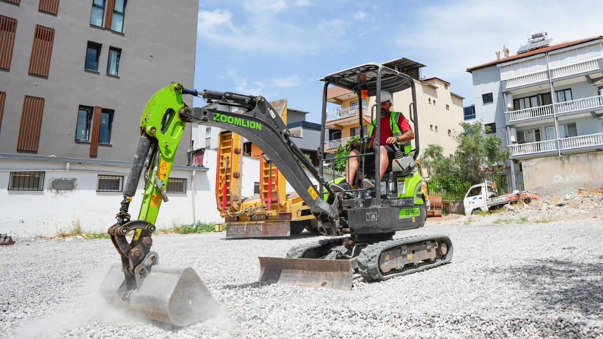 Zoomlion Mini Excavator ZE18GU at Izmir, Turkey