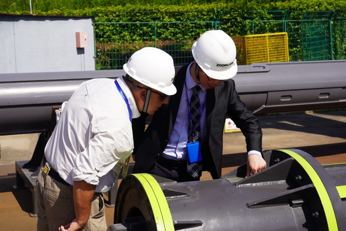Embracing the Benchmark of Excellence! Distinguished Guests from 8 Nations Unite to Explore Zoomlion's Industrial Park