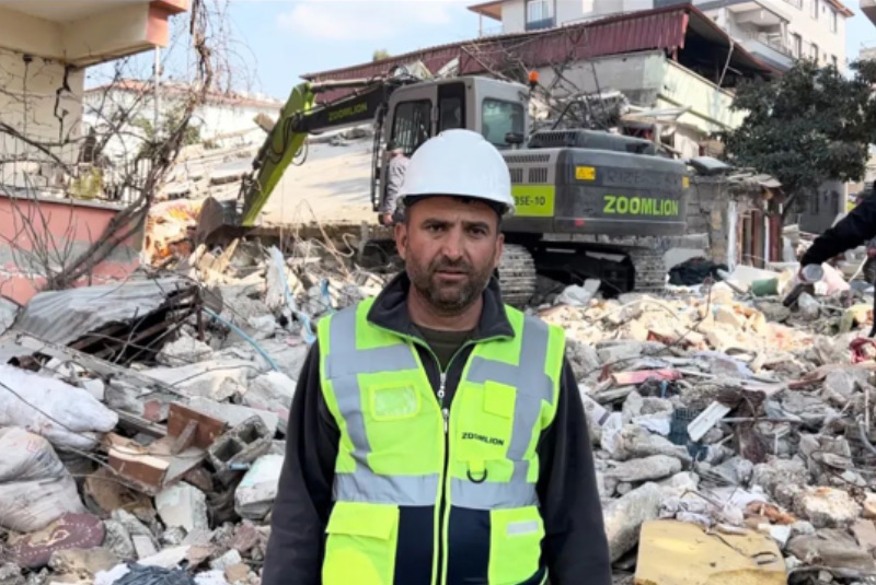 Turkey's Aurora Green on Strong Earthquake Ruins
