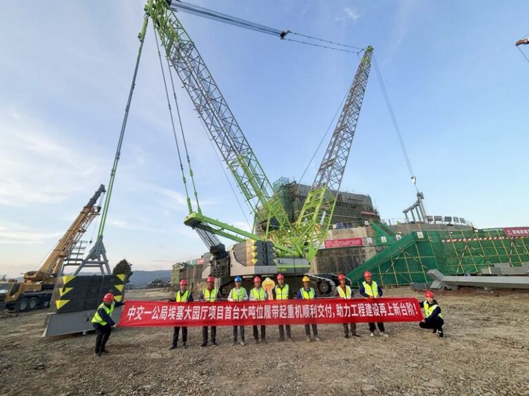 Zoomlion's crawler crane participates in the local landmark project of Ethiopia