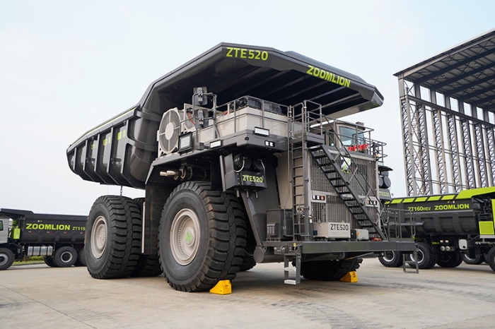 Zoomlion Launches World's Largest Hybrid Electric Drive Mining Truck, Setting New Benchmarks for Efficiency and Sustaina