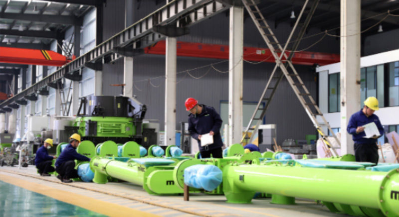 Strive to Open Up New Horizons and Achieve Great Success in the Year of the Rabbit! ZOOMLION Delivers Equipment Worth ov