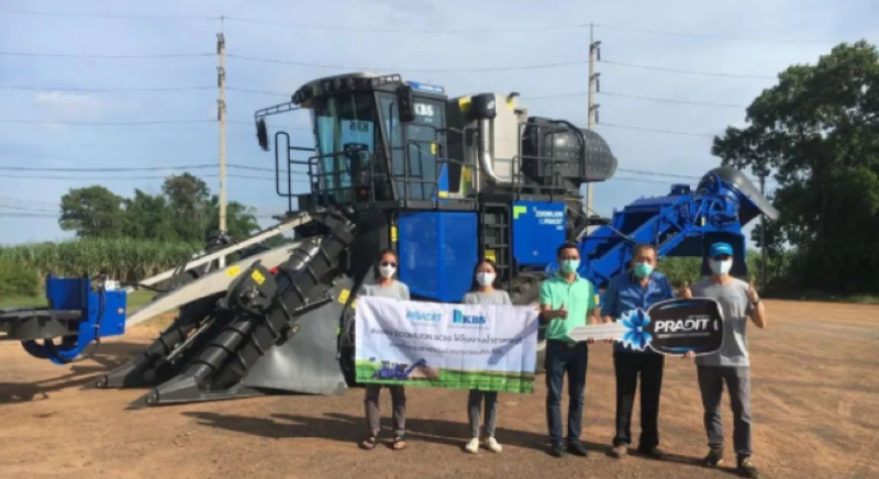 News in Chinese New Year丨Zoomlion's Tractor Delivered to the World's Largest Sugar Manufacturer