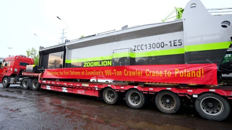 Zoomlion Sets Record for China's Largest Tonnage Crawler Crane Exported to Poland
