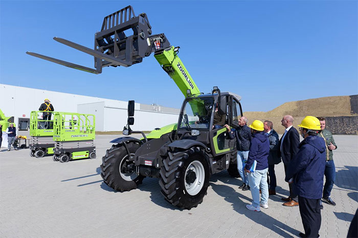 A New Milestone in Zoomlion's Global Layout! Zoomlion Access Hungary Factory (phase I) opens