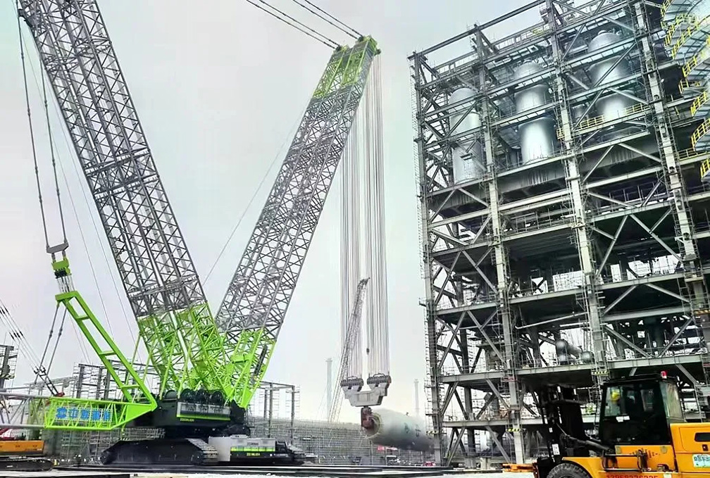 Zoomlion’s 3,600-Ton Crawler Crane ZCC89000 Sets Two World Records for Single Lifting Weight and Lifting Speed