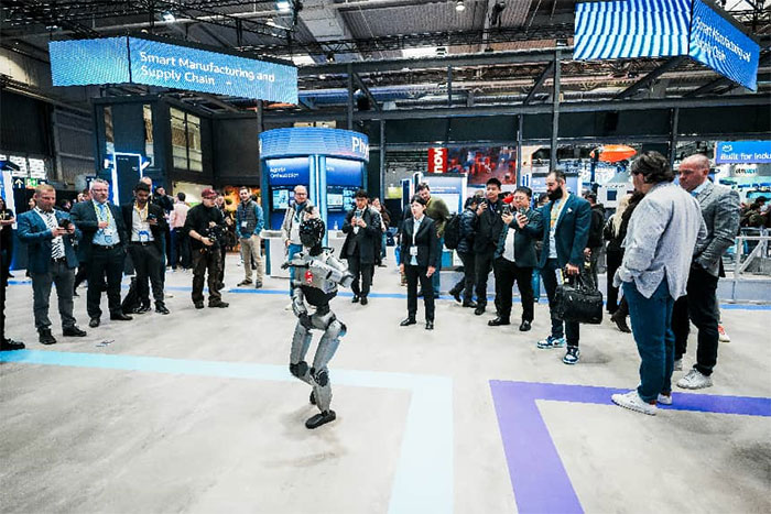 Embodied Intelligence Zoomlion Solution Shines! Zoomlion Makes Appearance at HANNOVER MESSE 2026