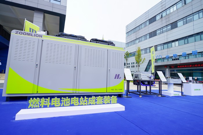 Zoomlion Celebrates Milestone with 5,000th Power Battery Pack Off the Production Line, Unveils New Energy Components Por